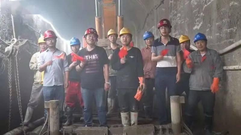 逃离神秘之林